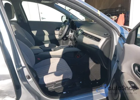 2016 Honda Hr-V Lx из США, поврежденный, VIN 3CZRU5H36GM718614